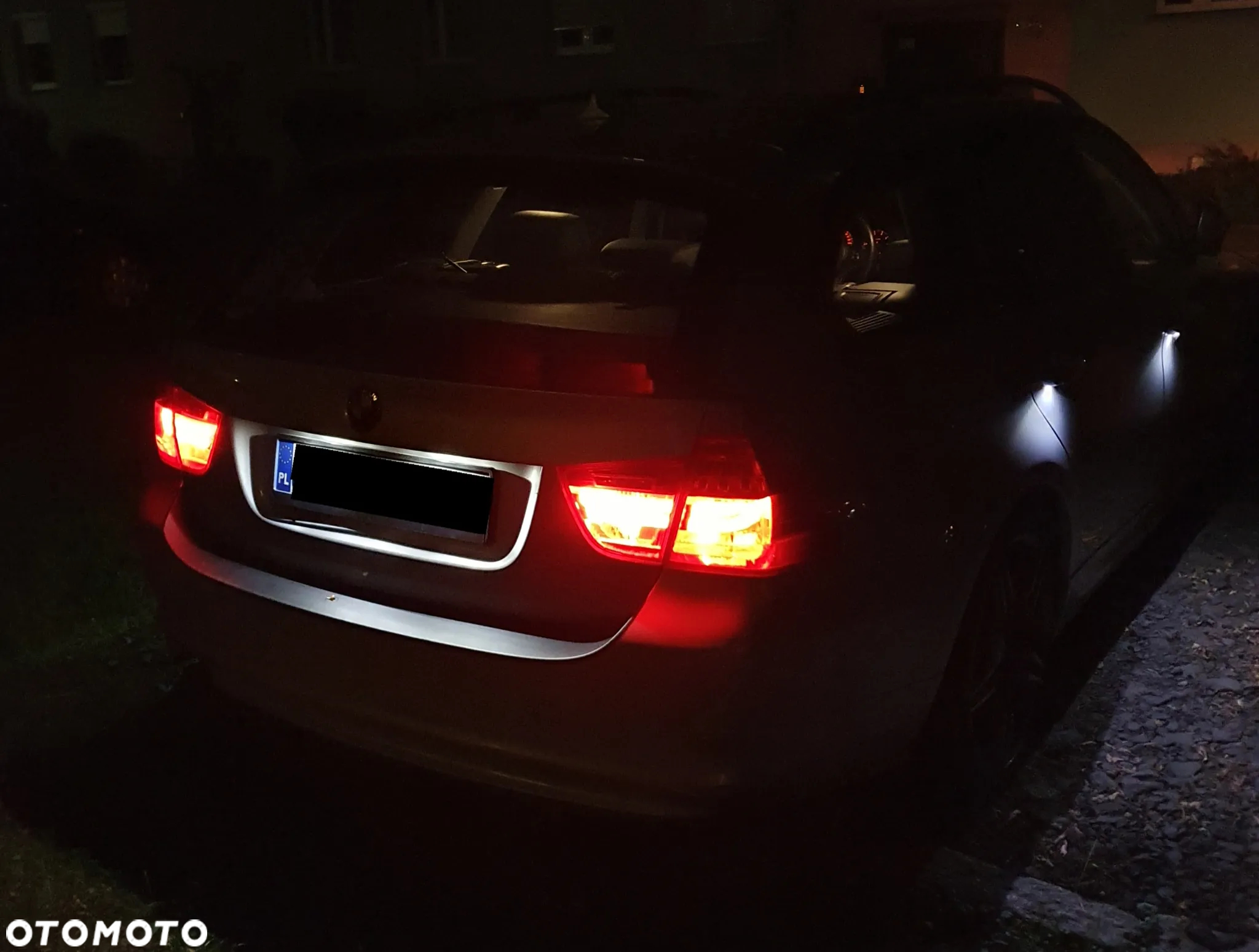 BMW Seria 3 318i - 16