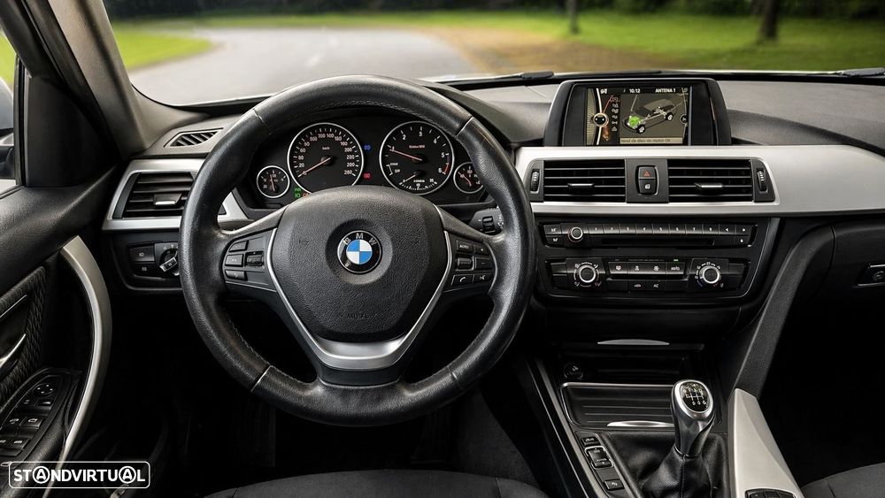 BMW 320 d Line Modern - 11