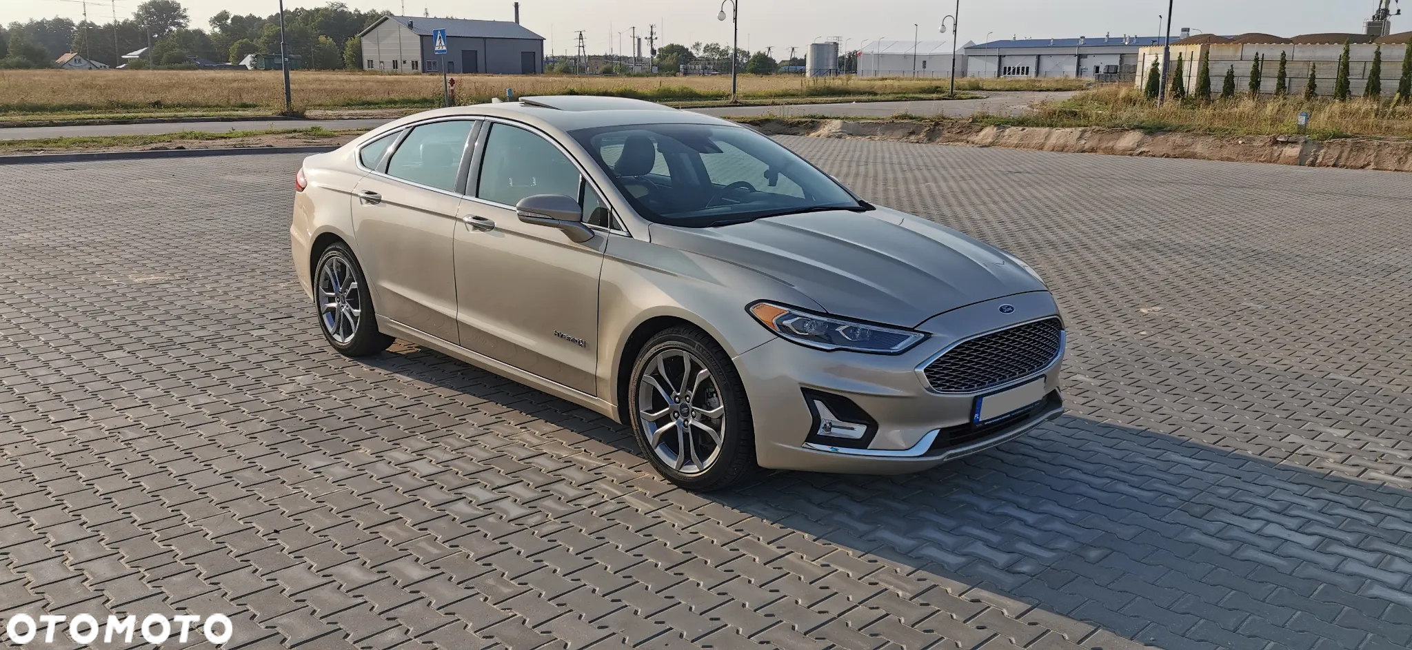 Ford Mondeo 2.0 Hybrid Titanium - 9