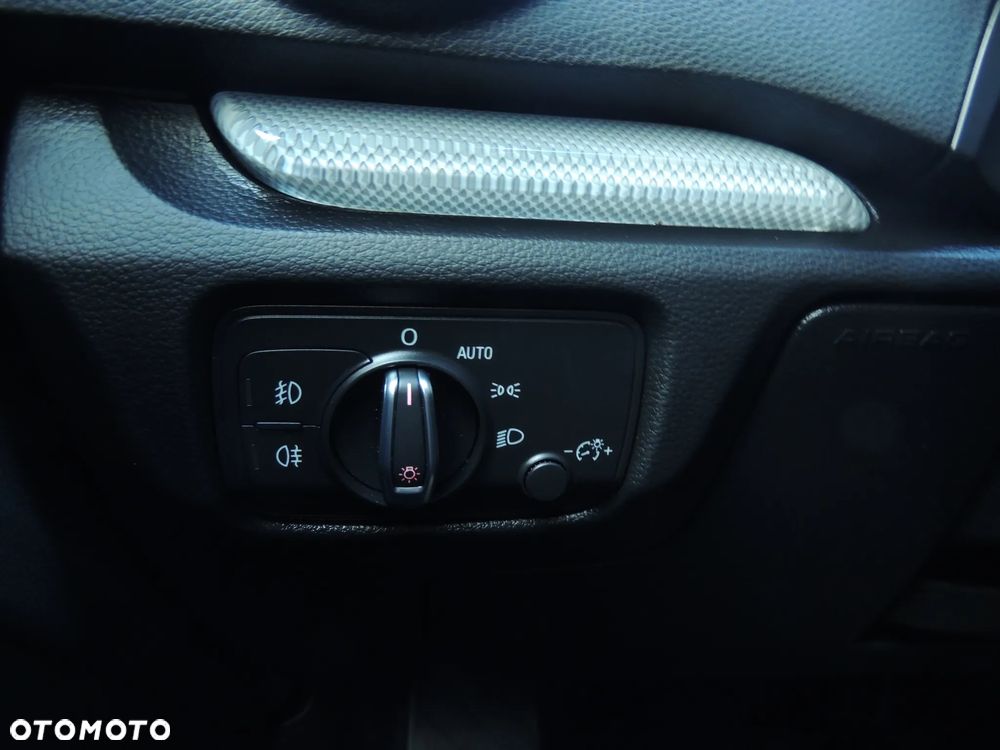 Audi A3 Sportback 2.0 TDI quattro S line Sportpaket - 22