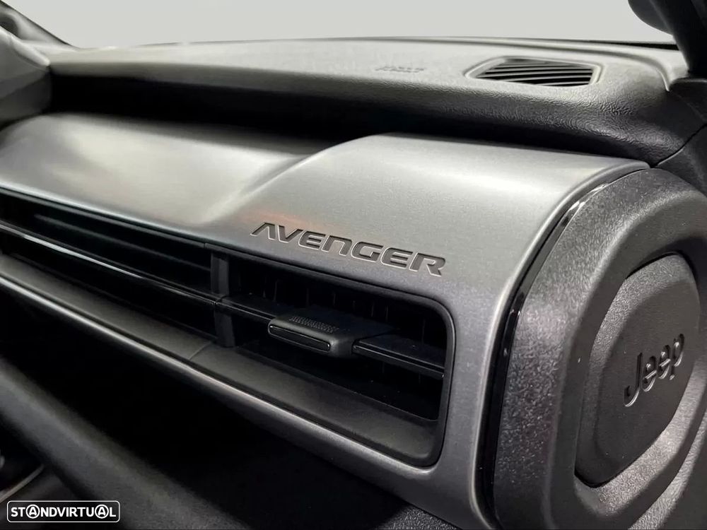 Jeep Avenger 54 kWh Altitude - 9