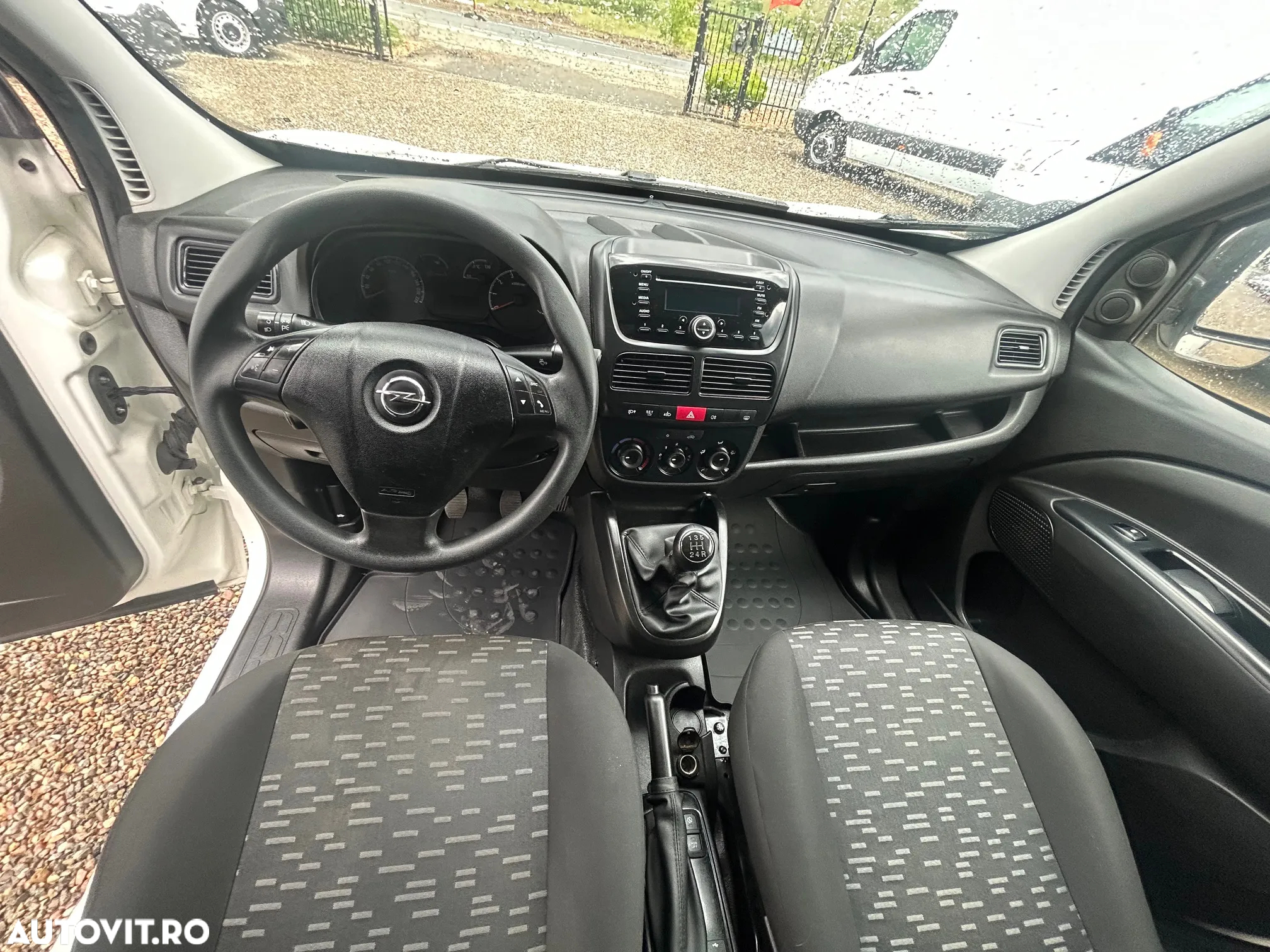 Opel Combo - 11