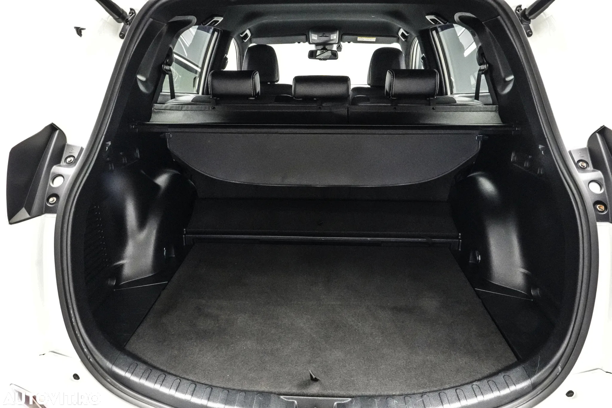 Toyota RAV4 2.5 VVT-i HSD 4x2 Executive - 23