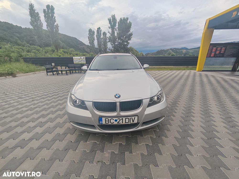BMW Seria 3 - 1