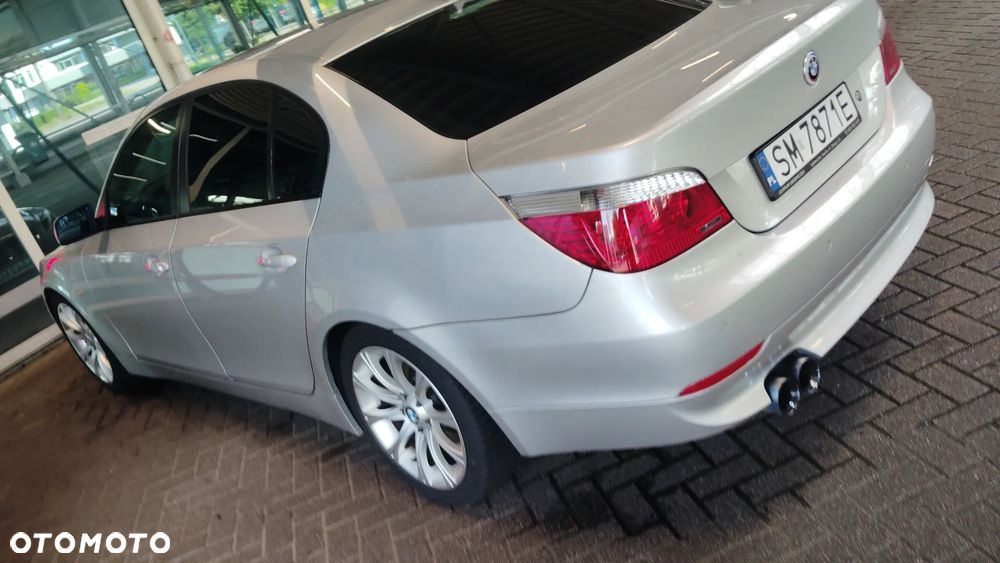 BMW 5 Series 2004 photo 5