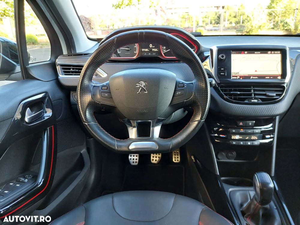 Peugeot 2008 1.6 BlueHDi FAP GT-Line - 13