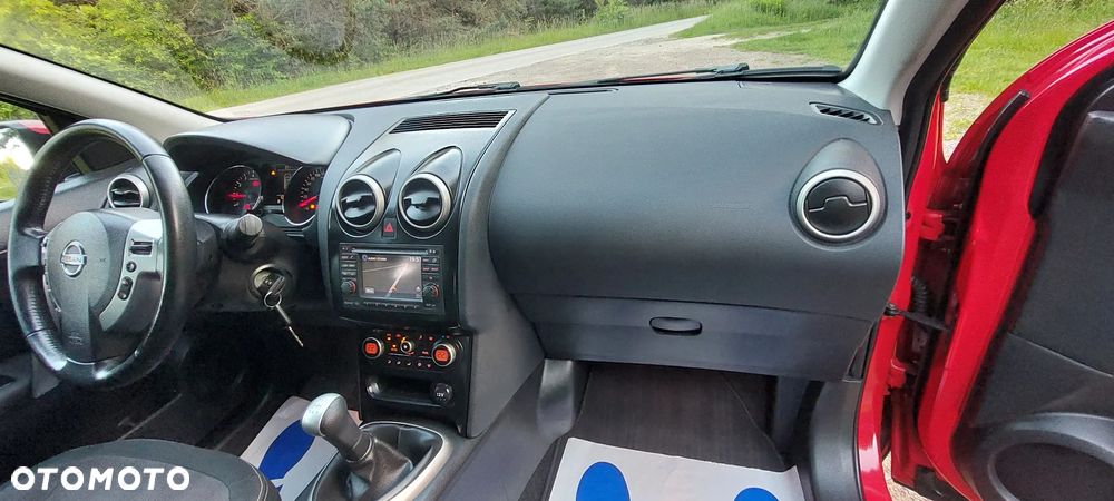 Nissan Qashqai 1.6 visia - 30