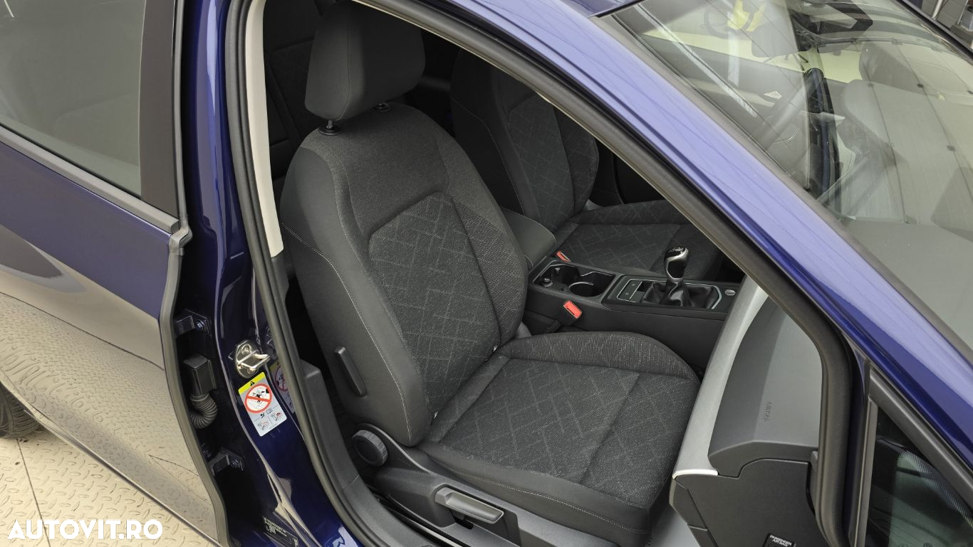 Volkswagen Golf 2.0 TDI Life - 17
