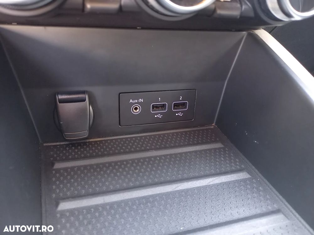 Renault Captur PHEV 160 Engineered - 26