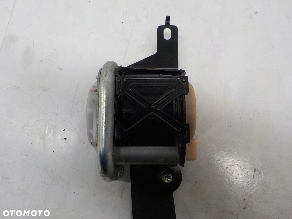 SUBARU IMPREZA II GD PAS BEZPIECZEŃSTWA NAPINACZ PRAWY PRZÓD PASAŻERA - 9