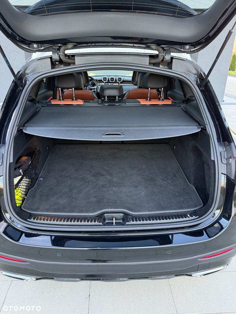 Mercedes-Benz GLC - 24