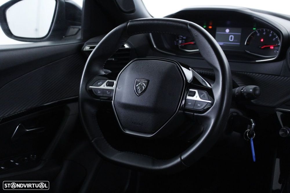 Peugeot 2008 1.2 PureTech Active - 17