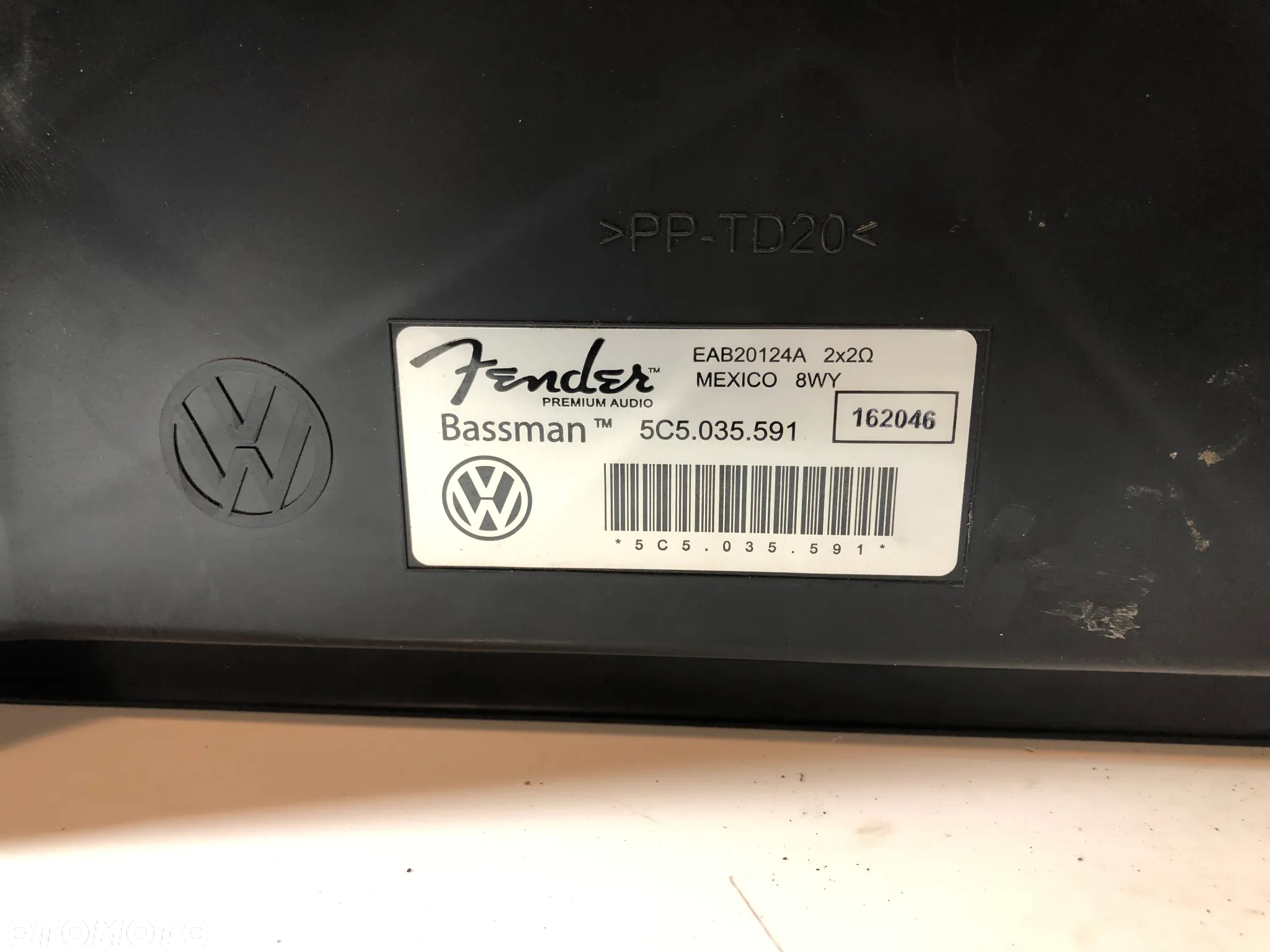 VW BEETLE 5C NAGŁOŚNIENIE FENDER SUBWOOFER WZMACNIACZ 5C5035591 POTESTOWY MINIMALNY PRZEBIEG! - 4