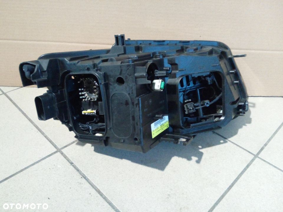 Audi Q5 biXenon skretny lewy reflektor lampa EUROPA - 2