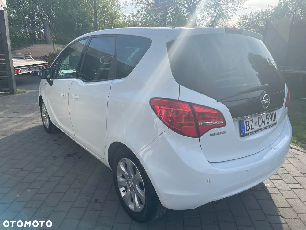 Opel Meriva - 9