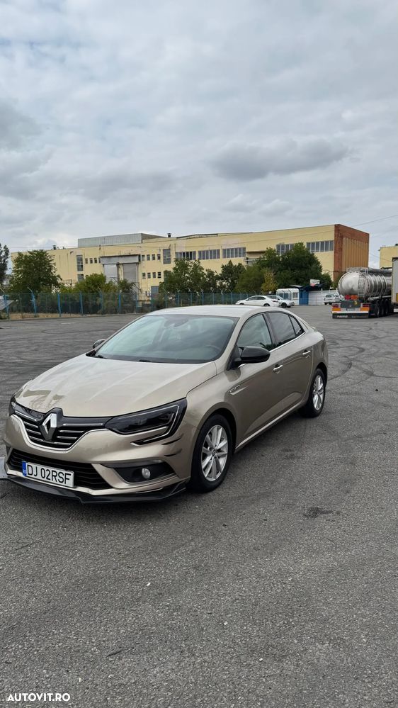 Renault Megane Estate 1.5 dCI Intens - 1