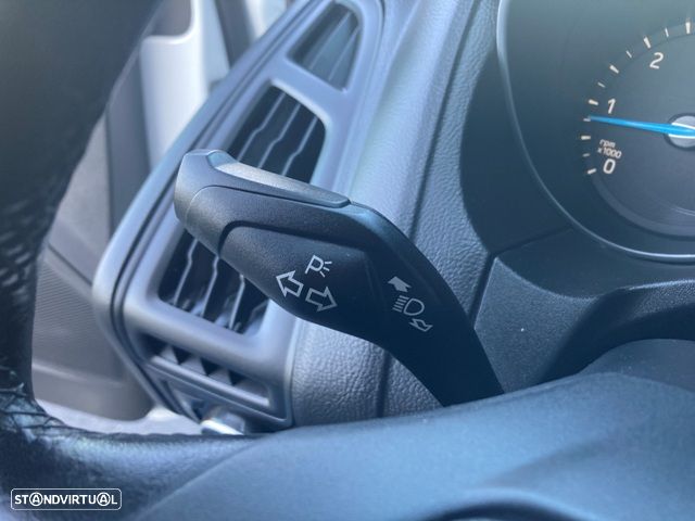 Ford Focus SW 1.5 EcoBlue S&S ACTIVE - 15