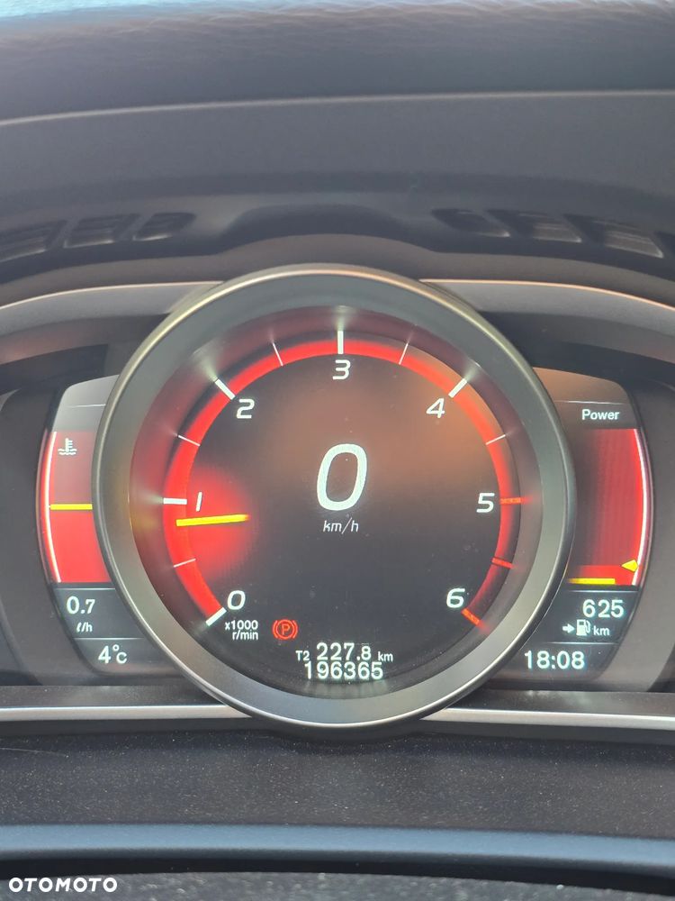 Volvo V40 D3 Drive-E Summum - 12