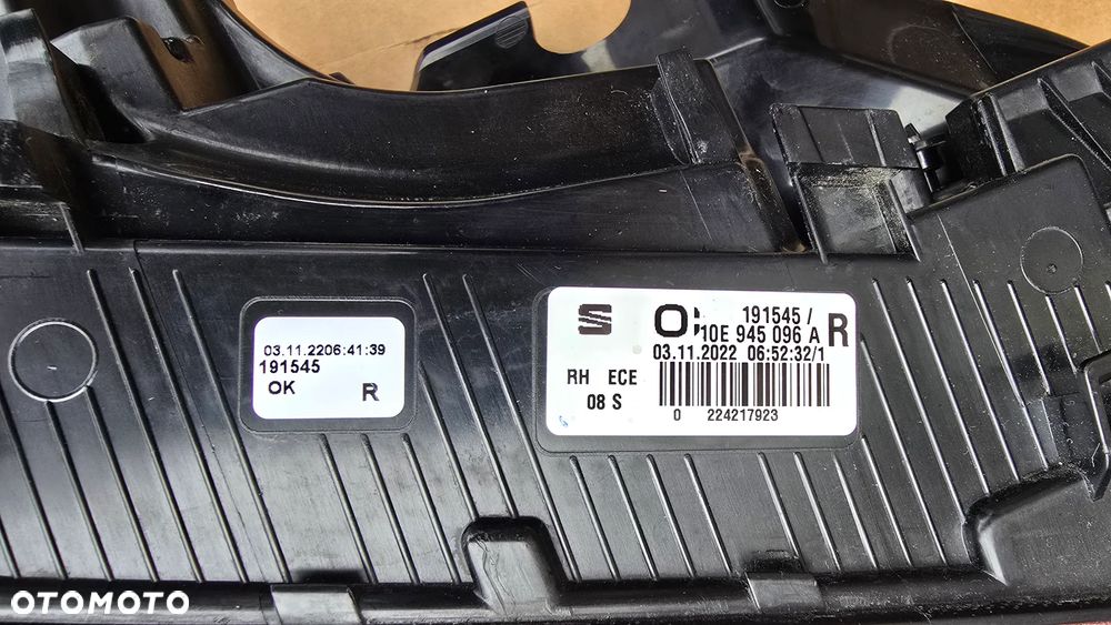Cupra Born 21- Lampa Tylna Tył Prawa Full LED Oryginał Ideał 10E945096A - 6