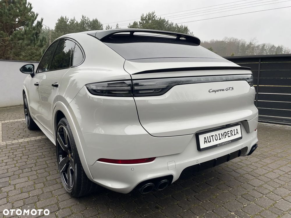 Porsche Cayenne - 15