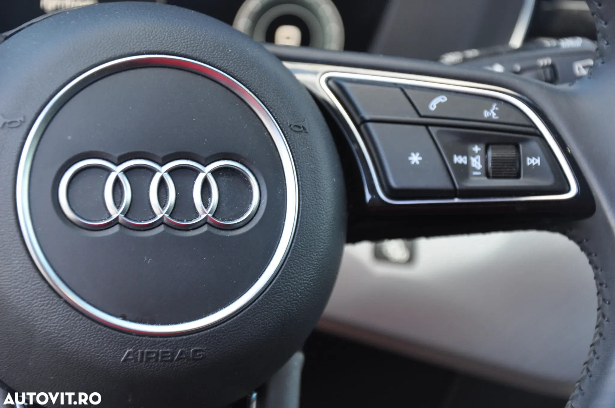 Audi A4 Allroad 2.0 TDI Quattro S tronic - 26