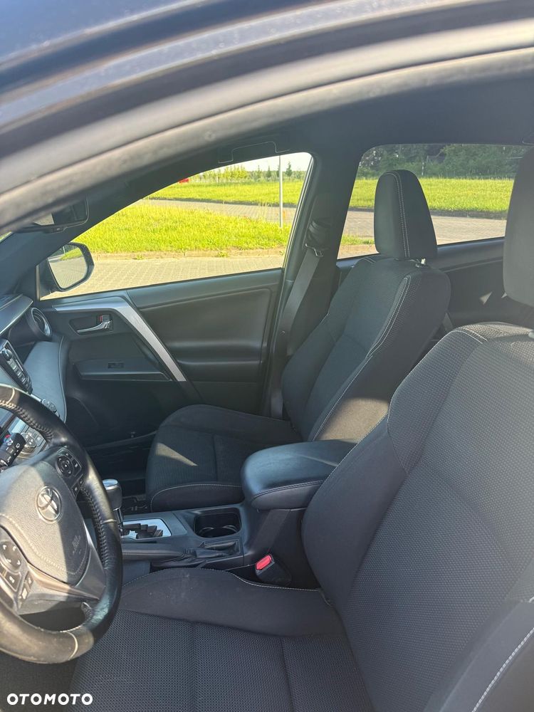Toyota RAV4 2.0 Premium 4x4 MS - 23