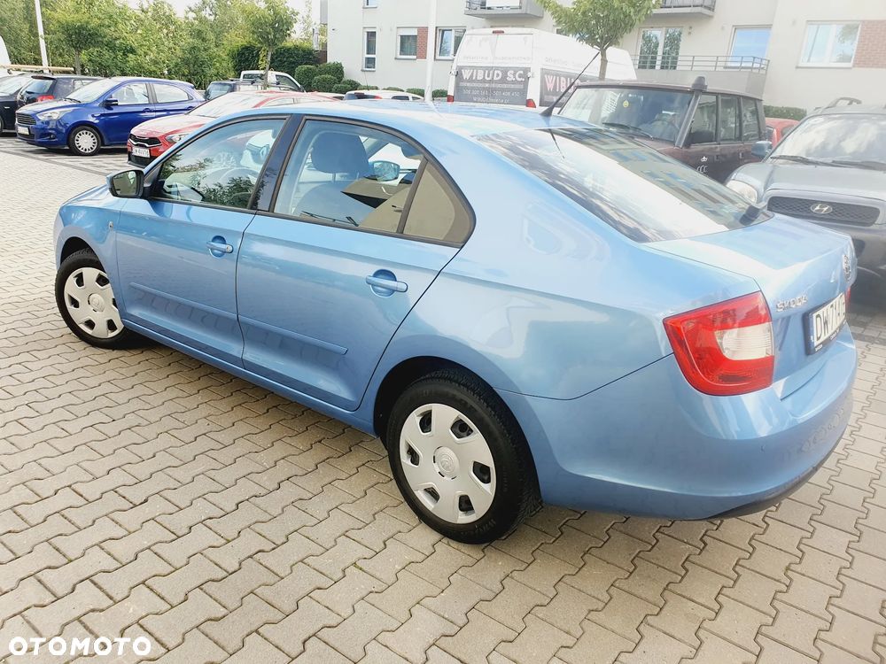 Skoda RAPID 1.2 TSI Ambition - 18