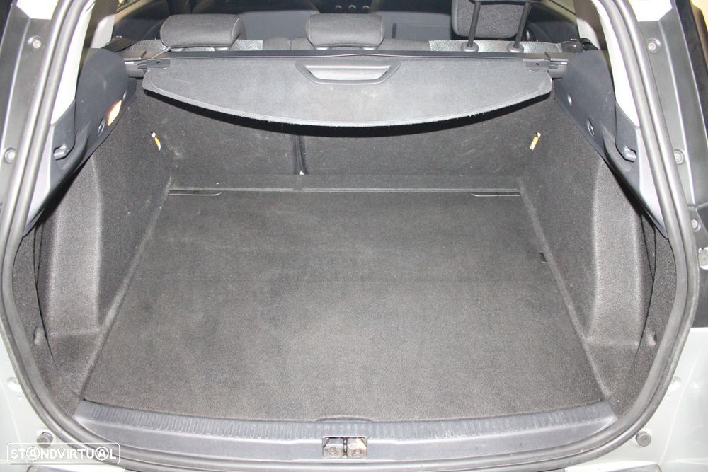 Renault Clio - 33