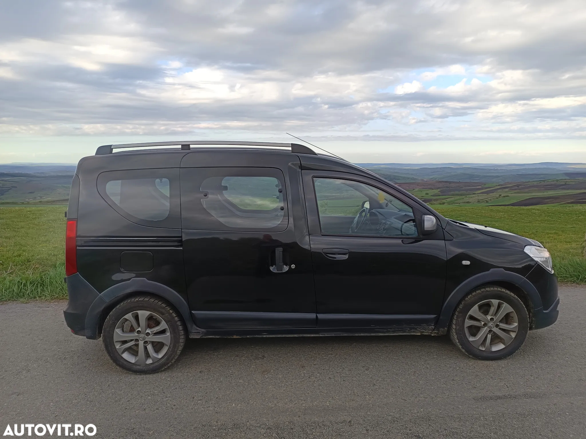 Dacia Dokker 1.5 dCi 90 CP Stepway - 12