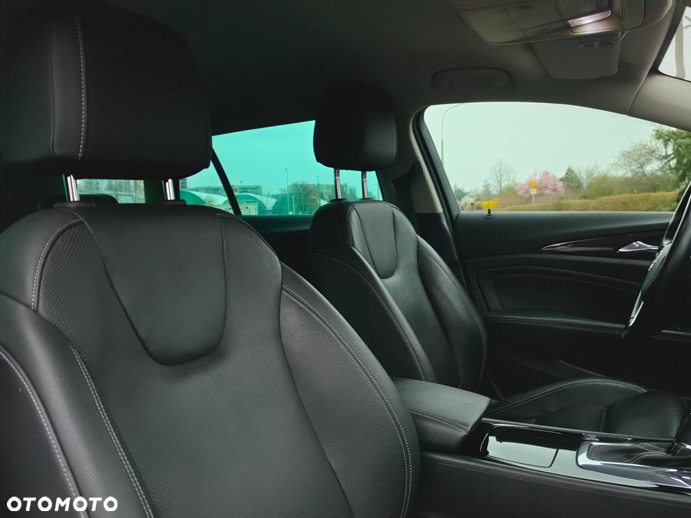 Opel Insignia 2.0 CDTI automatik Business Innovation - 35