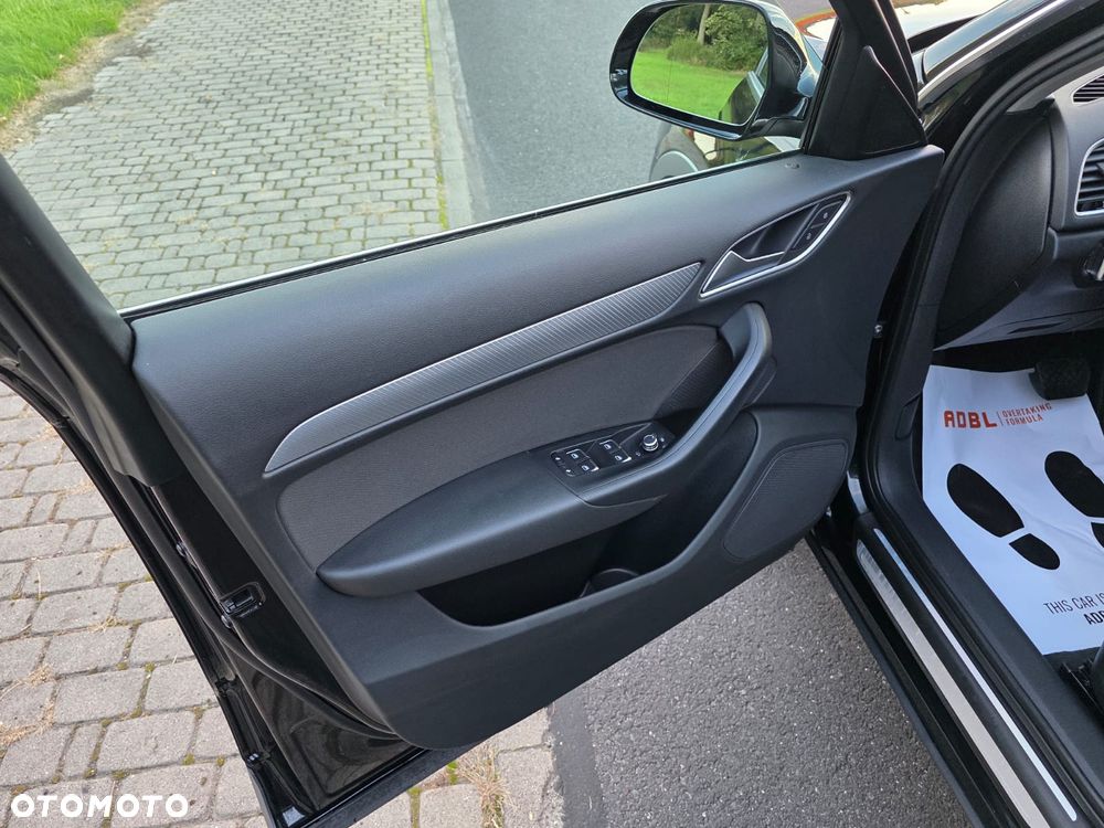 Audi Q3 - 16