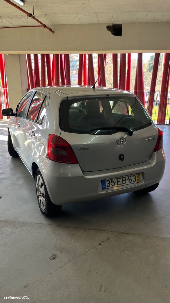 Toyota Yaris 1.0 VVT-i Sol+AC - 2