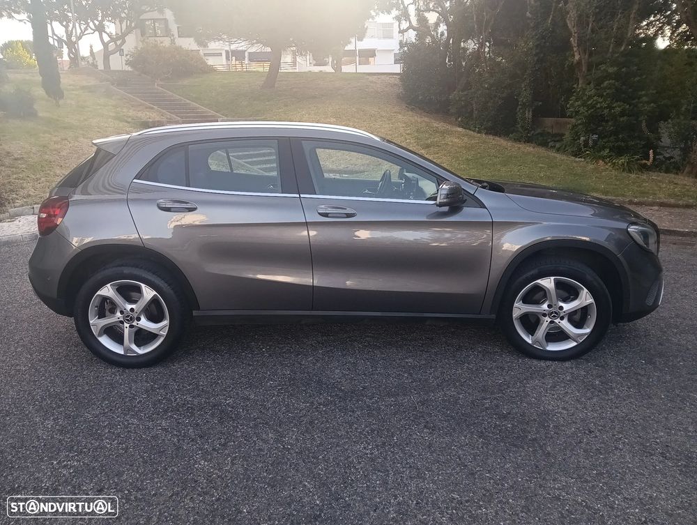 Mercedes-Benz GLA 180 d Style Aut. - 3