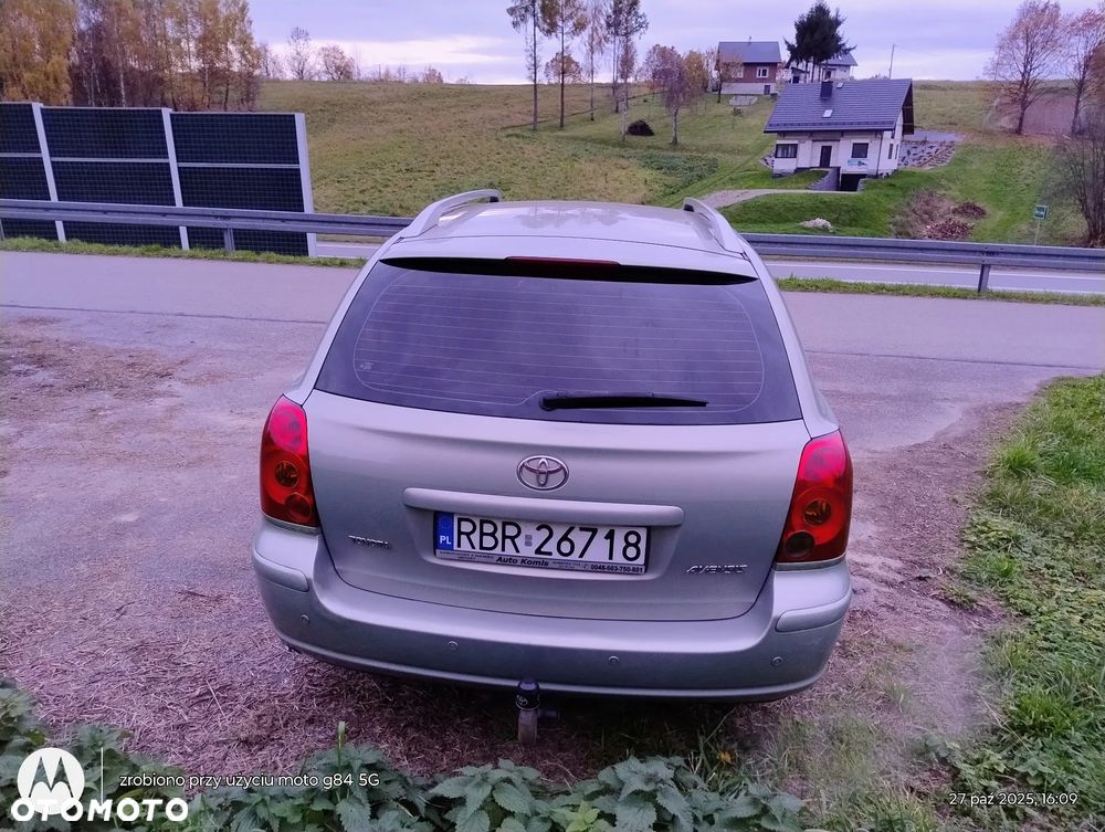 Toyota Avensis 2.0 VVT-i Automatik Executive - 10