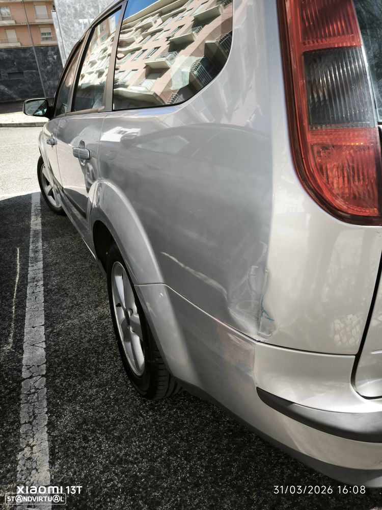 Ford Focus SW 1.6 TDCi Titanium - 5