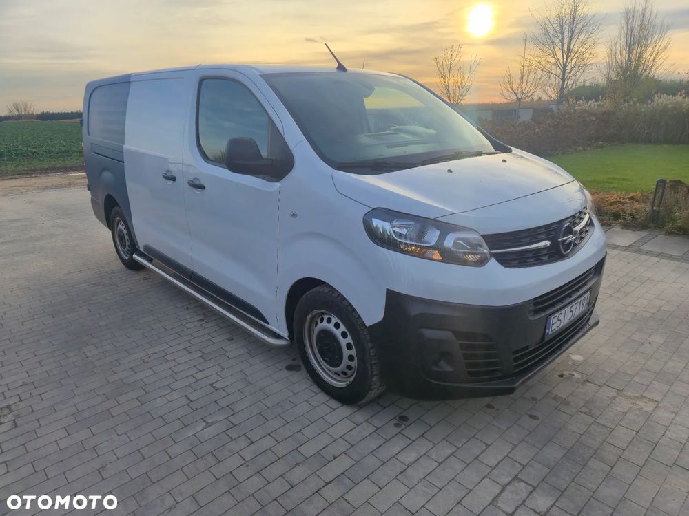 Opel Vivaro - 1