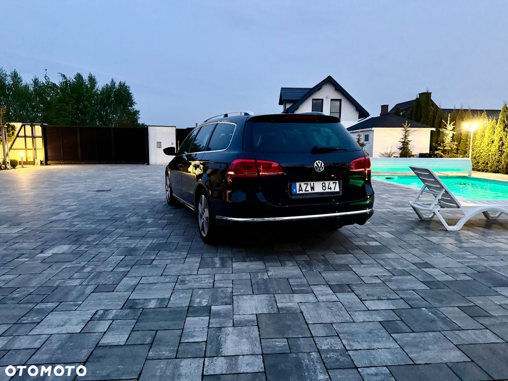 Volkswagen Passat 2.0 TDI DPF DSG Sportline - 15