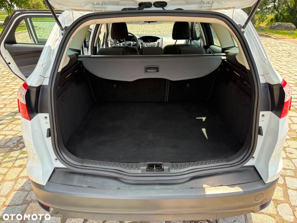 Ford Focus 1.6 Ti-VCT Ambiente - 18