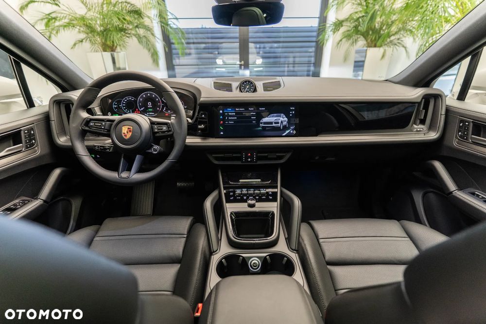 Porsche Cayenne E-Hybrid PHEV Black Edition - 12