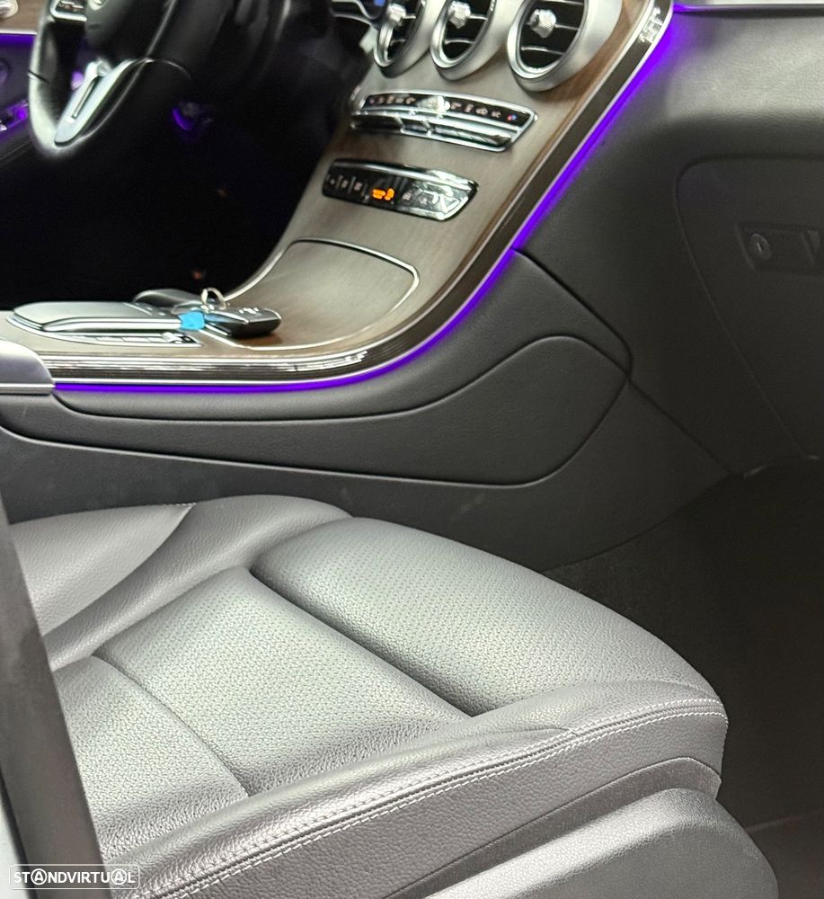 Mercedes-Benz GLC 300 de Coupe 4Matic 9G-TRONIC AMG Line - 9