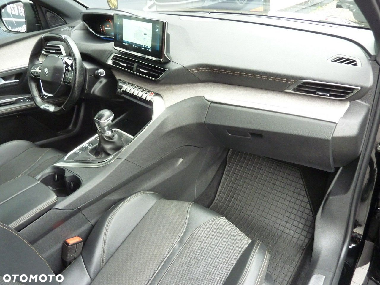 Peugeot 5008 - 17