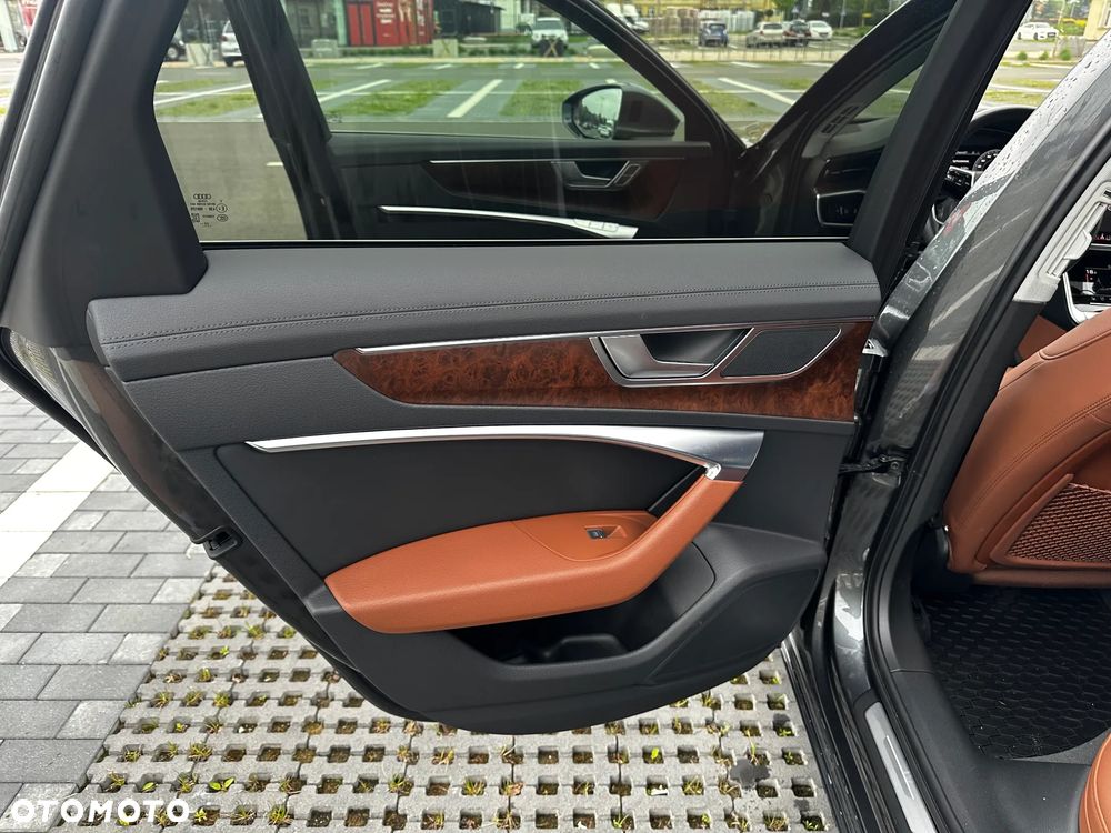 Audi A6 Avant - 28