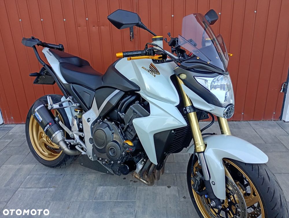 Honda CB - 2