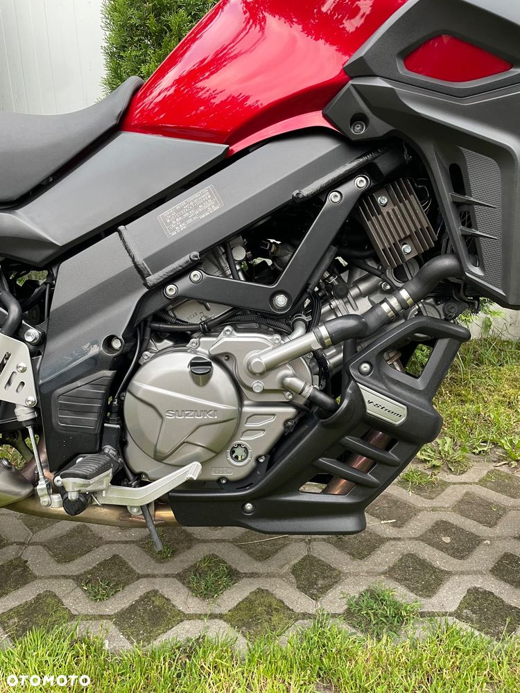 Suzuki V-STROM - 16