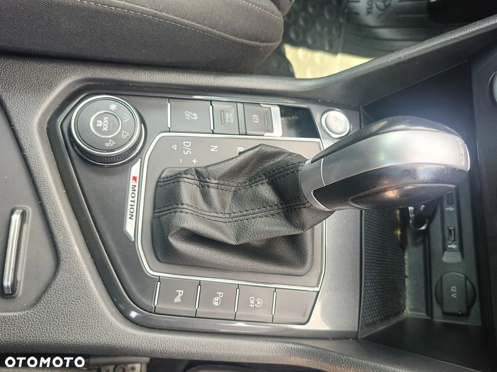 Volkswagen Tiguan 2.0 TSI 4Mot Track&Style DSG - 10
