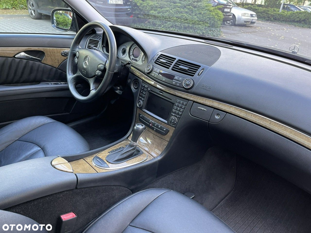 Mercedes-Benz Klasa E - 30