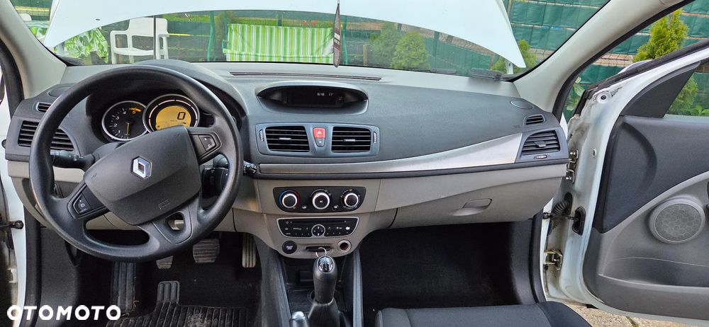 Renault Megane 1.5 dCi Alize - 13