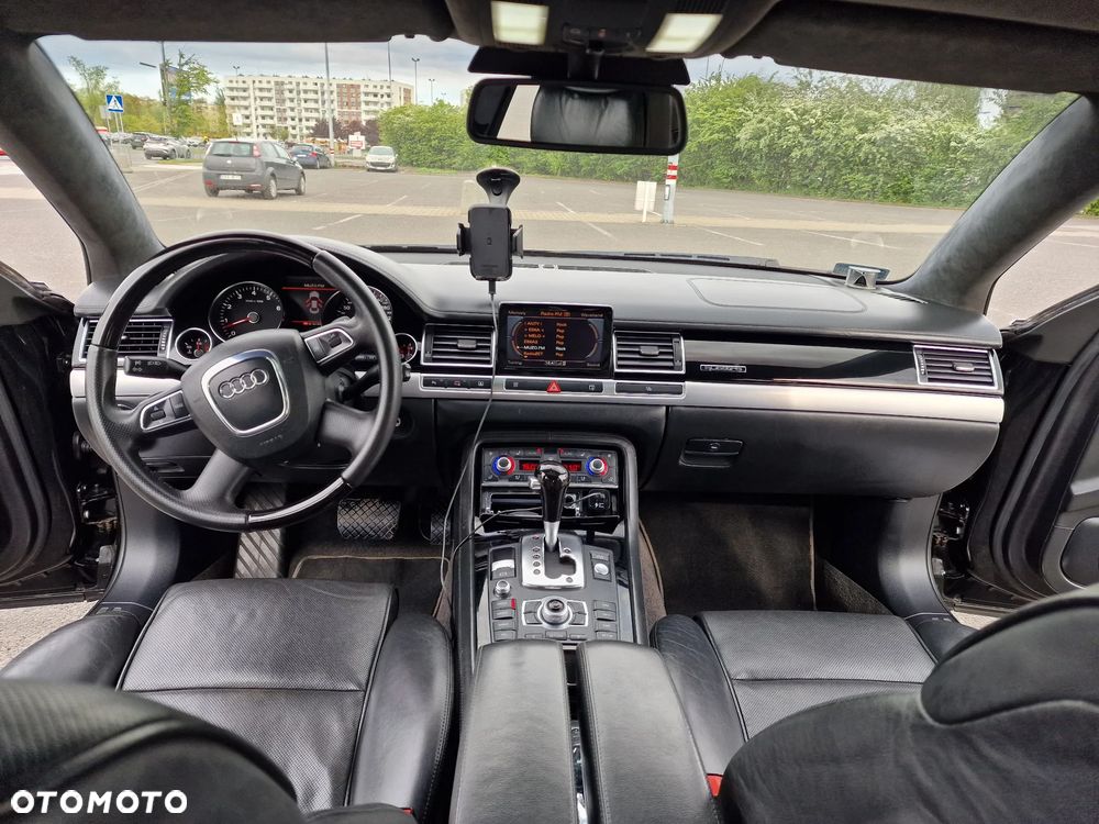 Audi A8 W12 quattro Langversion - 21