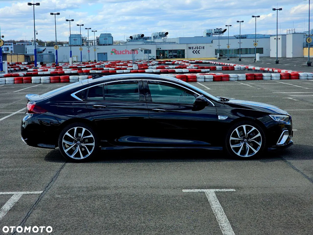 Opel Insignia 2.0 T 4x4 GSi S&S - 9