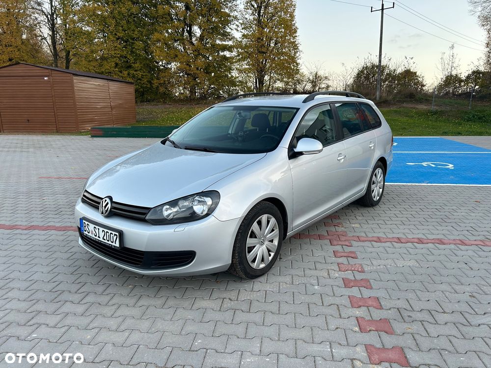 Volkswagen Golf - 10